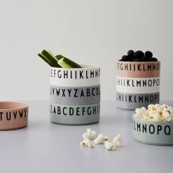 Design Letters Vaisselle Enfant Bols Alphabet Rose Blanc Gris - Lot De 3 -Vaisselle et accessoires de cuisine enfant Soldes bols alphabet rose blanc gris lot de 3 2