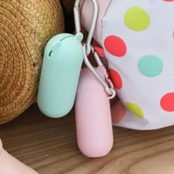 We Might Be Tiny Accessoires De Cuisine Enfant Paille En Silicone Avec étui Menthe -Vaisselle et accessoires de cuisine enfant Soldes paille en silicone avec etui menthe 5