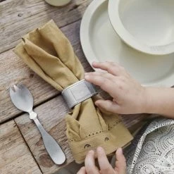 Elodie Details Accessoires De Cuisine Enfant Rond De Serviette Bébé Gris 6 Elodie Details Accessoires De Cuisine Enfant Rond De Serviette Bébé Gris -Vaisselle et accessoires de cuisine enfant Soldes rond de serviette bebe gris 2