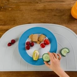 Kindsgut Accessoires De Cuisine Enfant Set De Table Arc-en-ciel En Silicone Gris Clair -Vaisselle et accessoires de cuisine enfant Soldes set de table arc en ciel en silicone gris clair 2