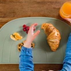 Kindsgut Accessoires De Cuisine Enfant Set De Table Arc-en-ciel En Silicone Pistache -Vaisselle et accessoires de cuisine enfant Soldes set de table arc en ciel en silicone pistache 3