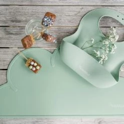 Kindsgut Accessoires De Cuisine Enfant Set De Table En Forme De Nuage En Silicone Pistache -Vaisselle et accessoires de cuisine enfant Soldes set de table en forme de nuage en silicone pistache 3