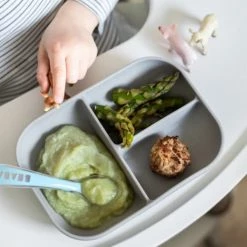 Béaba Vaisselle Enfant Set Repas Silicone Avec Ventouse Grey -Vaisselle et accessoires de cuisine enfant Soldes set repas silicone avec ventouse grey 4