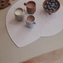 OYOY Living Design Vaisselle Enfant Tasse Marron En Silicone H7,5x7,5x6cm - Lot De 2 -Vaisselle et accessoires de cuisine enfant Soldes tasse marron en silicone h7 5x7 5x6cm lot de 2 2